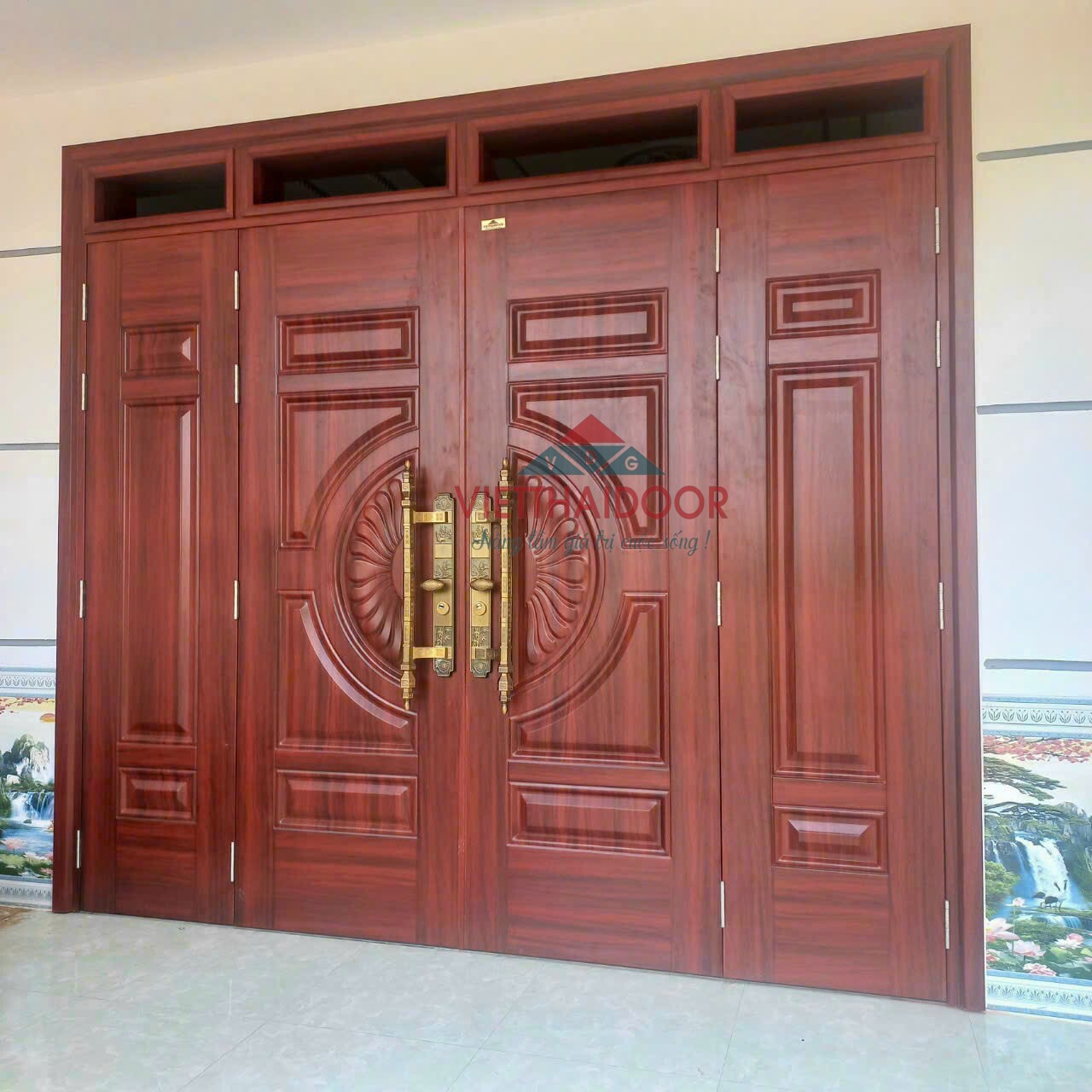 30+ Mẫu Cửa Thép Vân Gỗ 4 Cánh Được Yêu Thích Hiện Nay